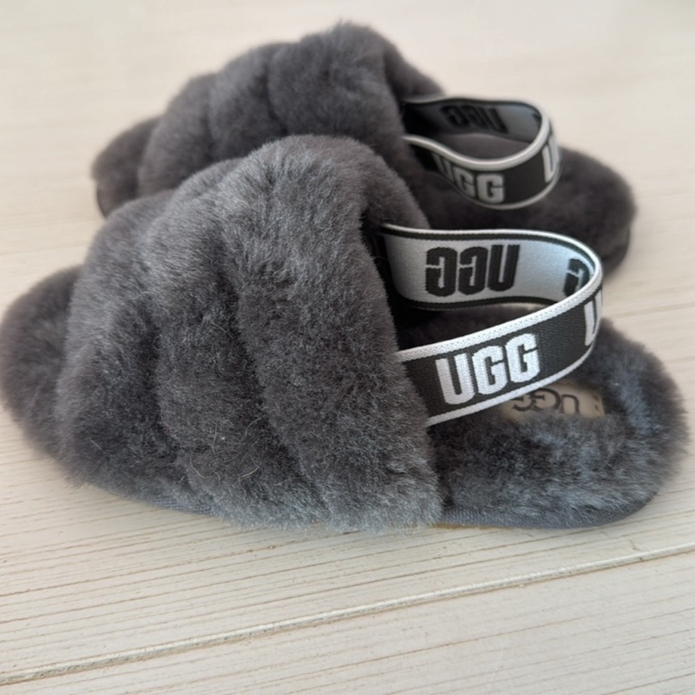 New UGG fluff toddler slippers